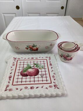 Pfaltzgraff Delicious Pattern Ceramic Kitchenware Set of Three